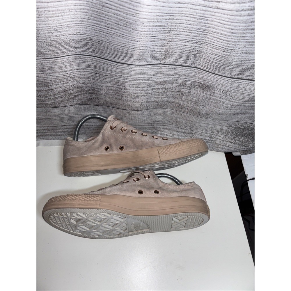 Converse Women's 6.5 CTAS OX Bisque Blush Rose Gold 158411C Suede - Picture 9 of 11